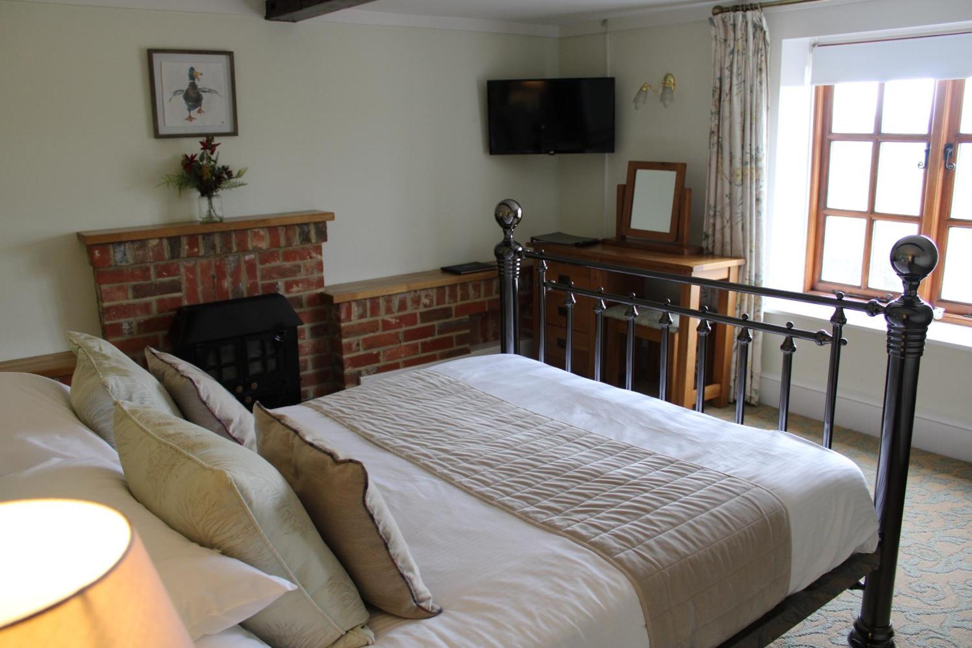 The Chequers Inn Rookley Ngoại thất bức ảnh